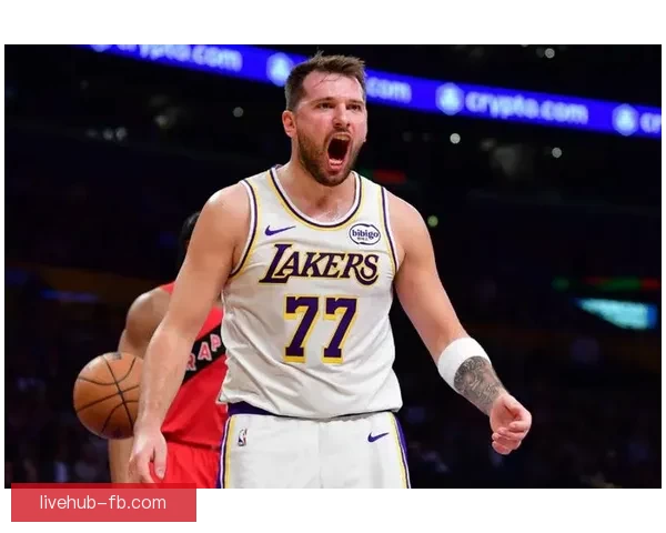 NBA复仇者联盟首发阵容揭晓 马克西自选蜘蛛侠 东契奇成雷神核心